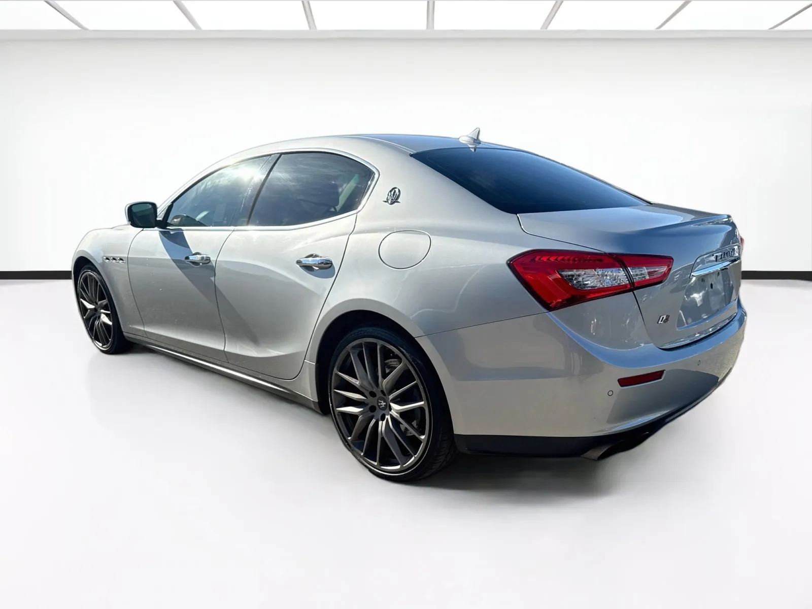 Maserati Ghibli photo 6
