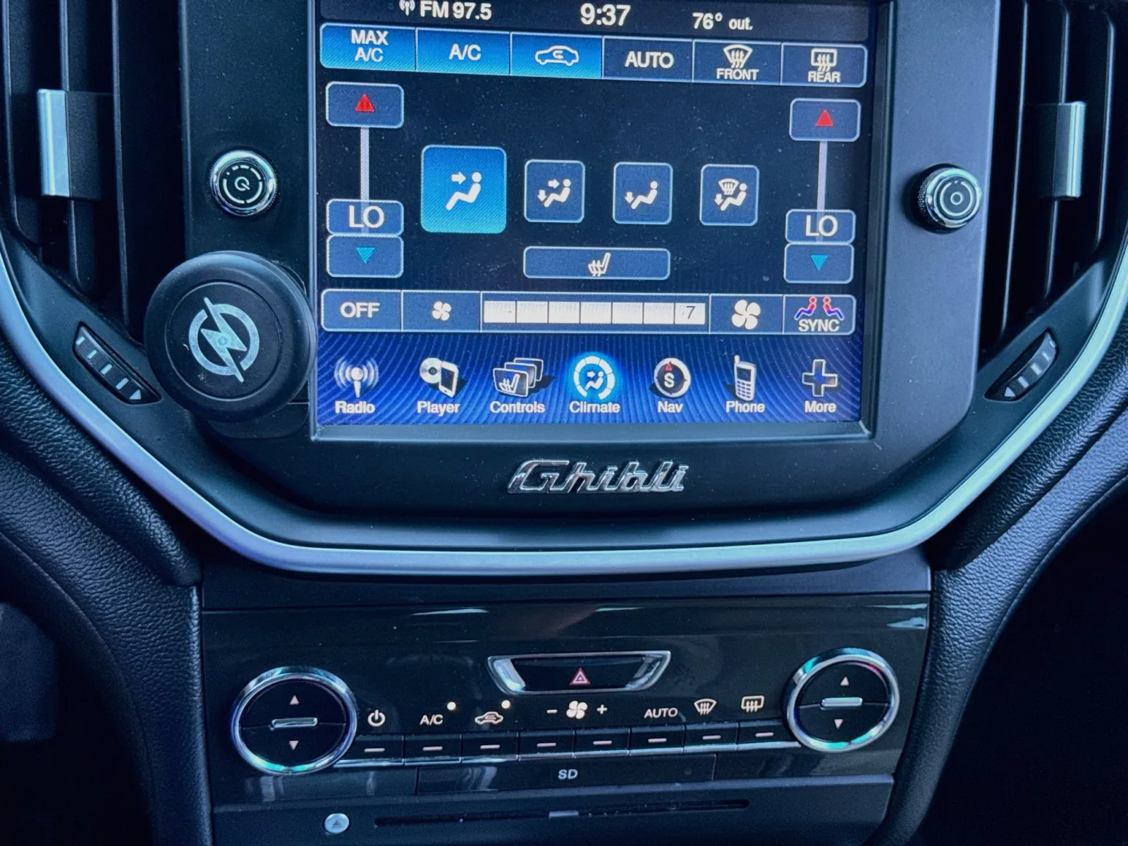 Maserati Ghibli photo 12