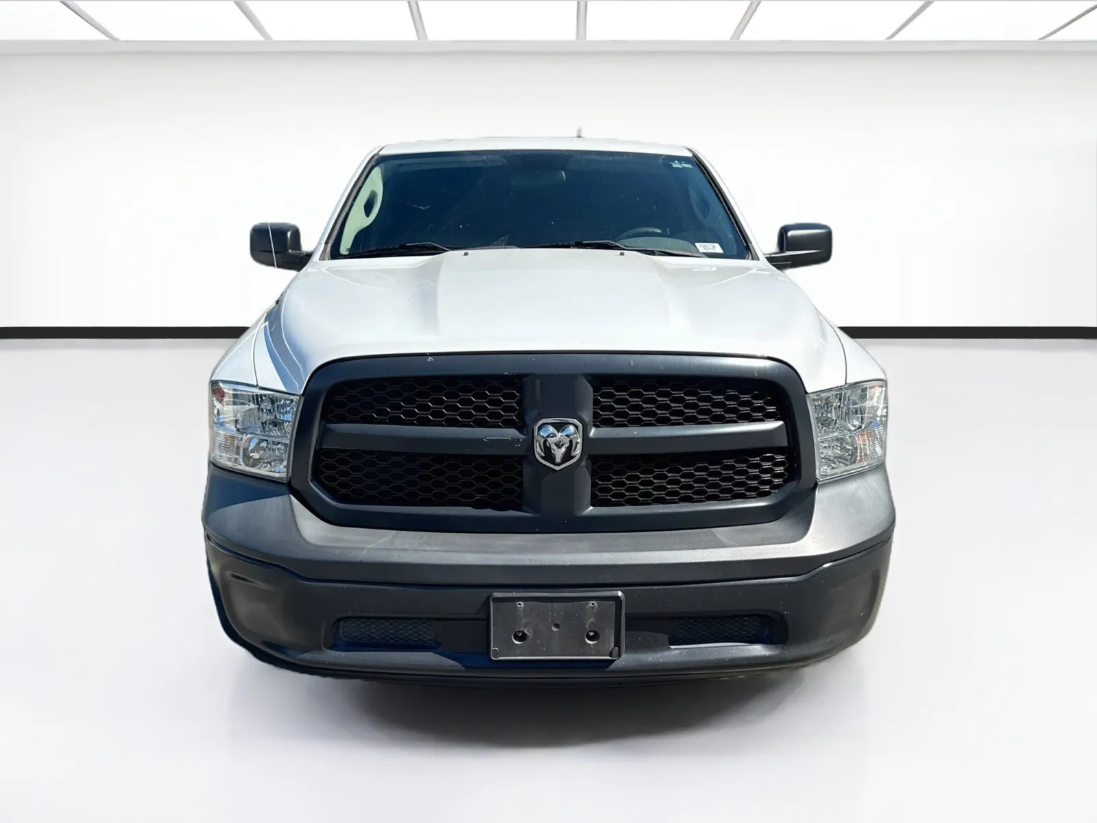 Ram 1500 photo 2