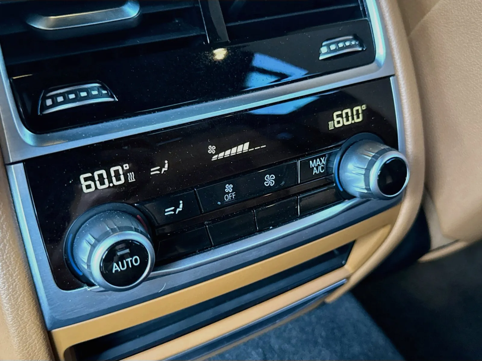 BMW 7 Series photo 18