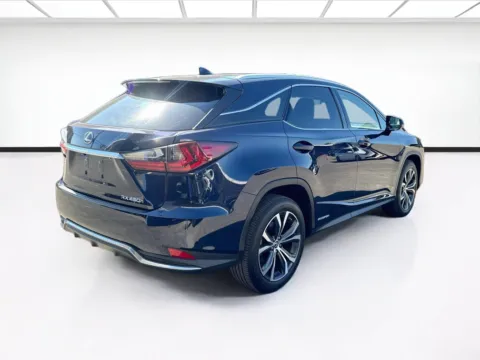 More photos of 2021 Lexus RX 450h at KarGenie, CA