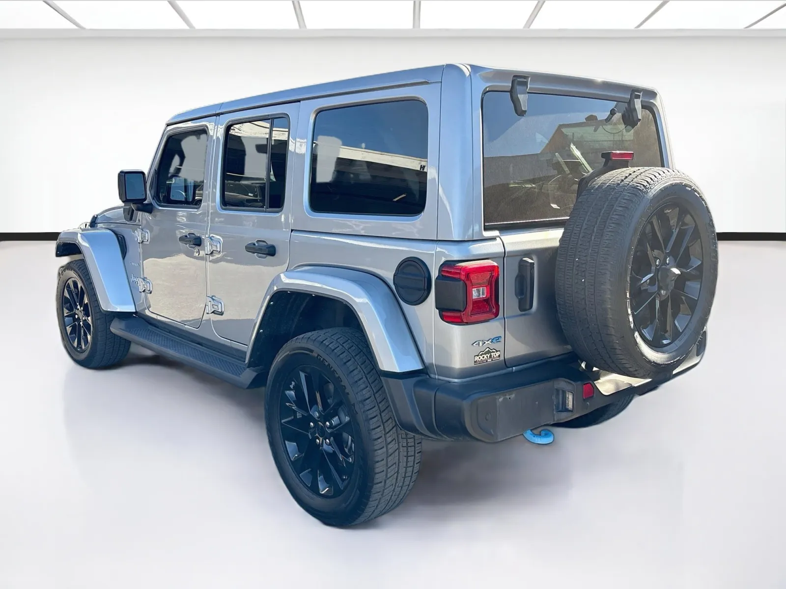 Jeep Wrangler photo 6