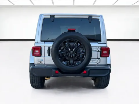 More photos of 2021 Jeep Wrangler 4xe Unlimited Sahara at KarGenie, CA
