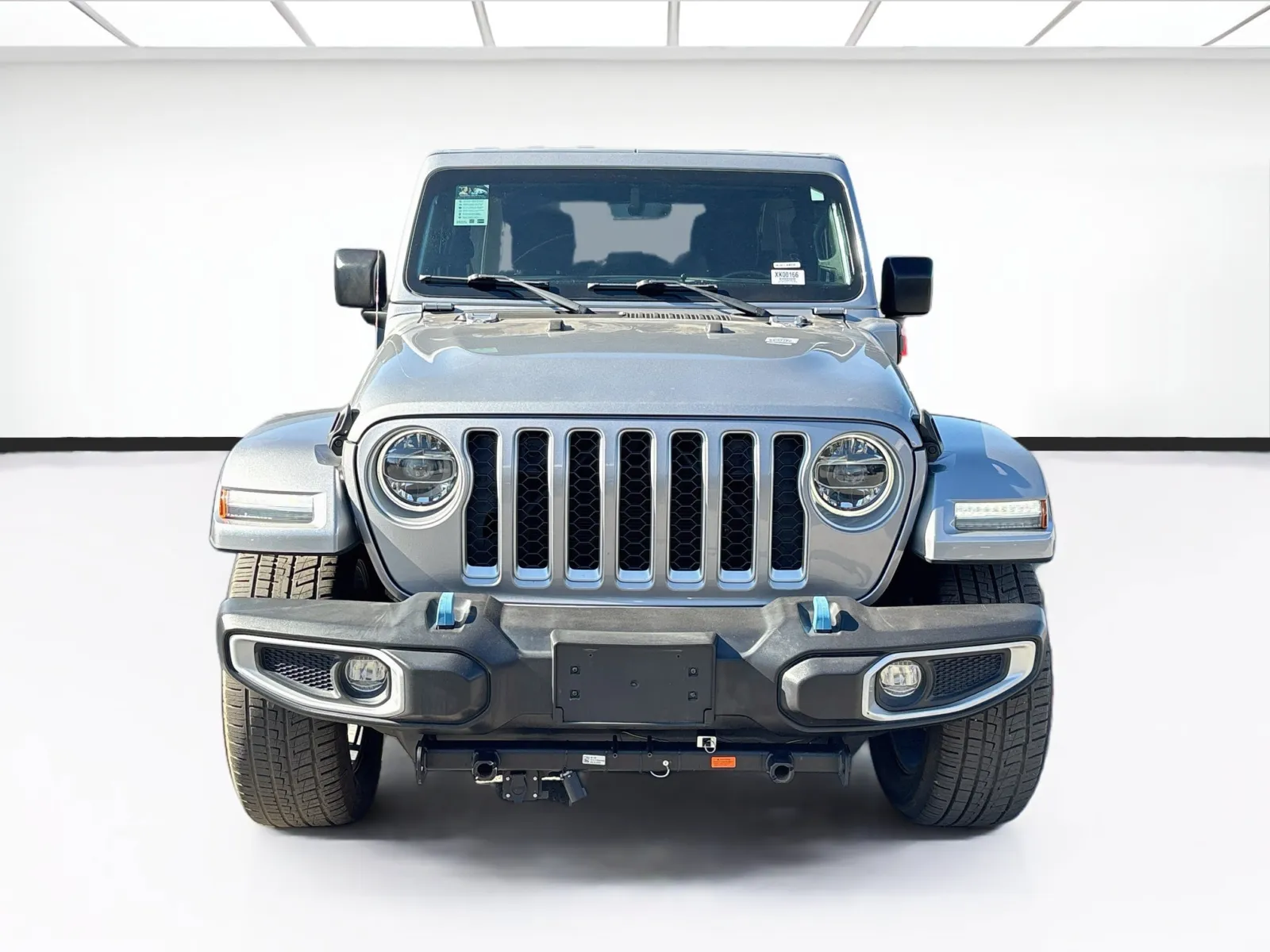 Jeep Wrangler photo 2