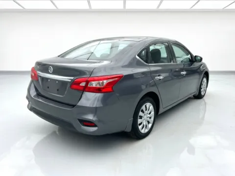 More photos of 2019 Nissan Sentra S at KarGenie, CA