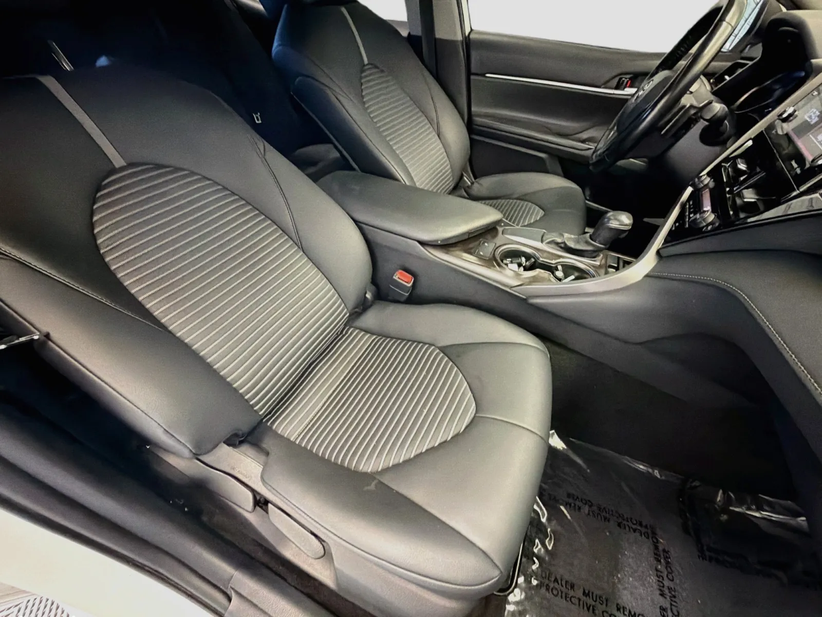Toyota Camry photo 15