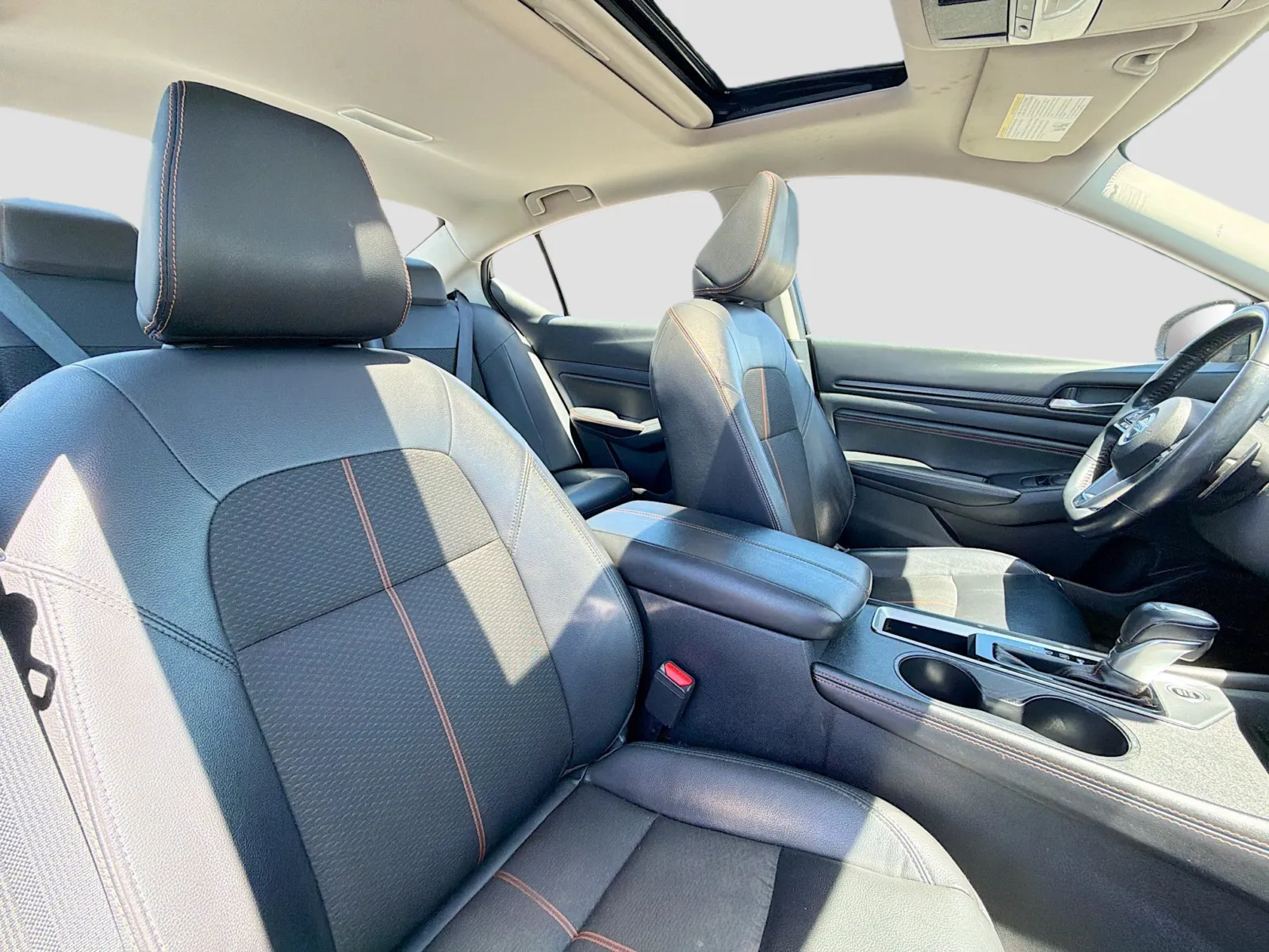 Nissan Altima photo 18