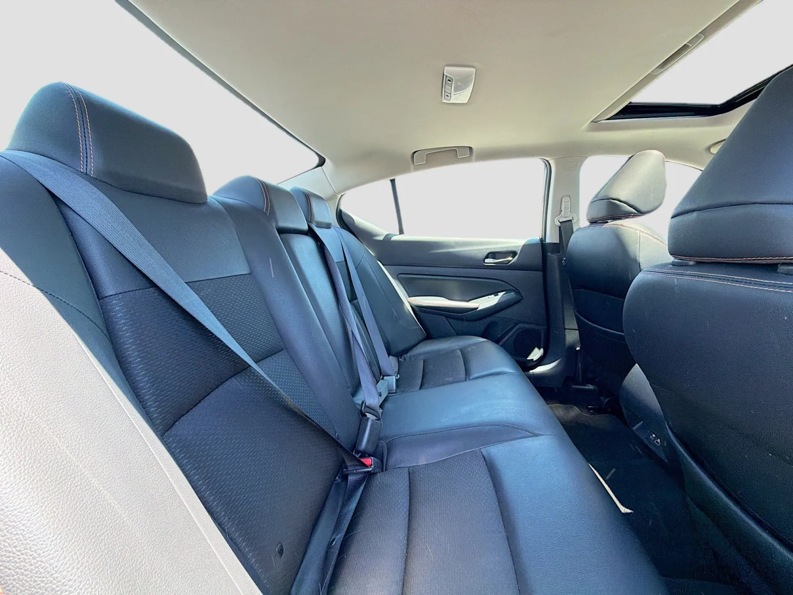 Nissan Altima photo 17