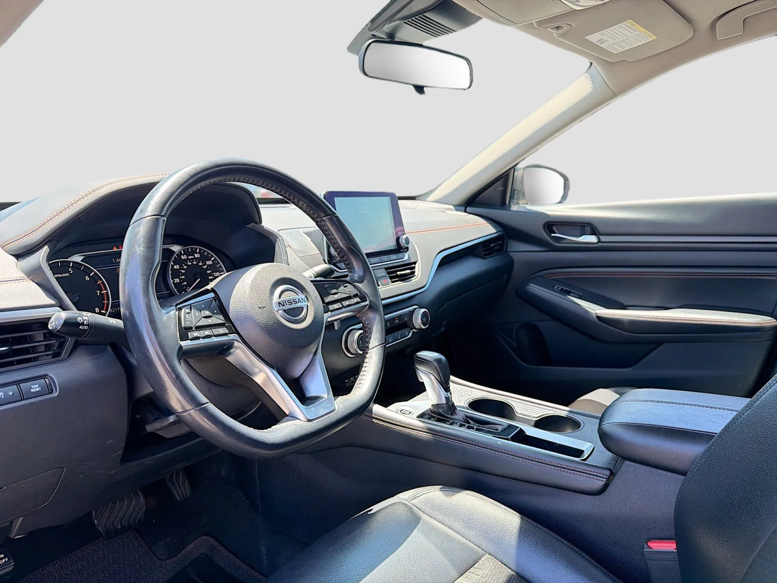 Nissan Altima photo 7