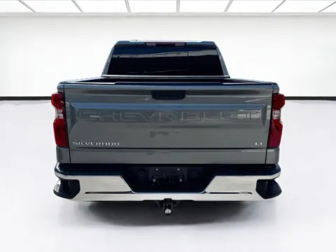 More photos of 2023 Chevrolet Silverado 1500 LT at KarGenie, CA