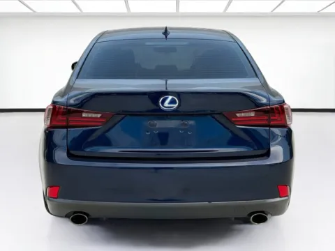 More photos of 2014 Lexus IS 250 at KarGenie, CA