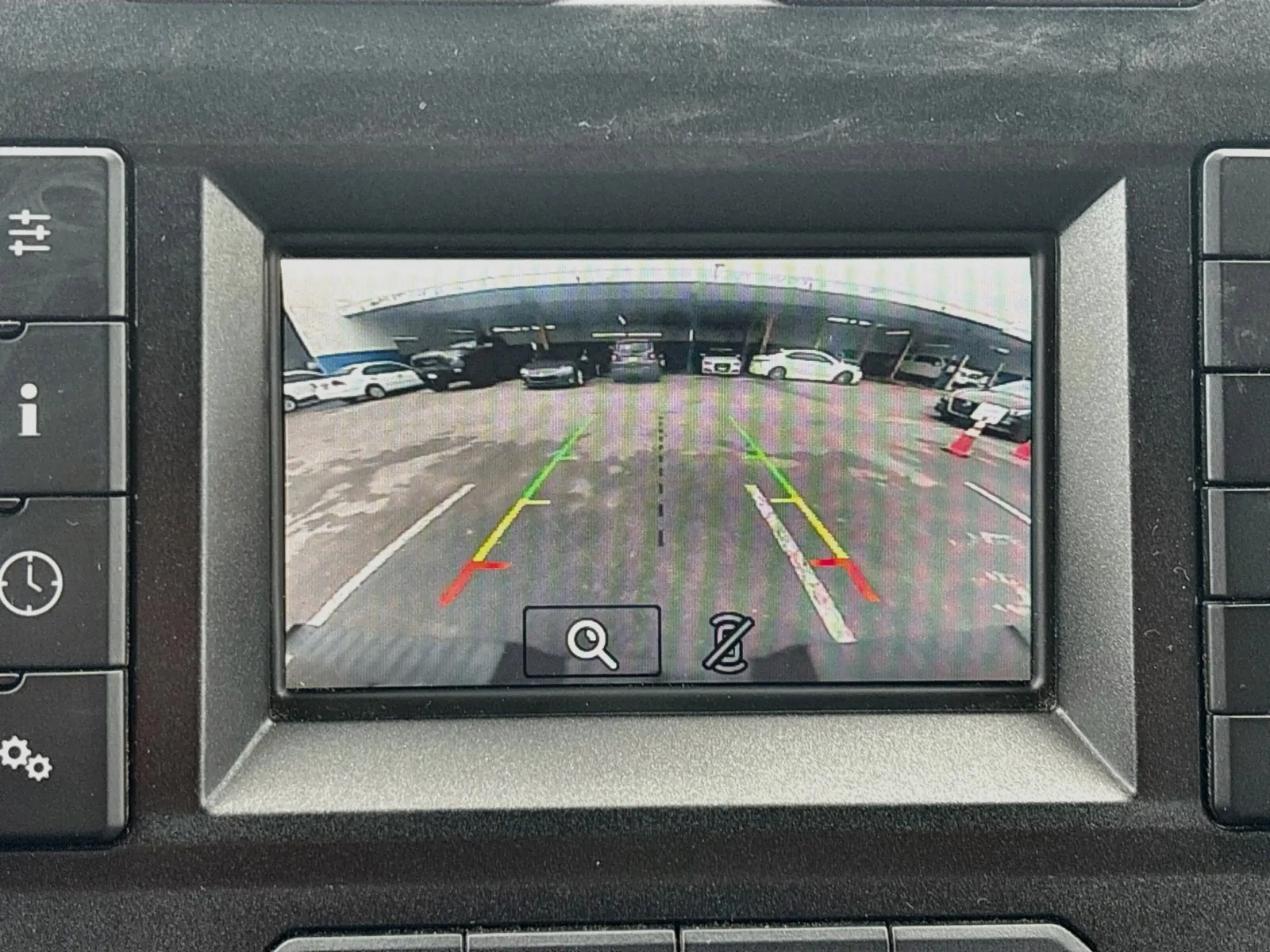 Ford F-150 photo 9