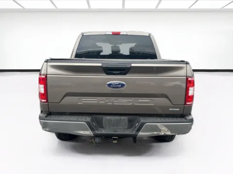 More photos of 2018 Ford F-150 XLT at KarGenie, CA