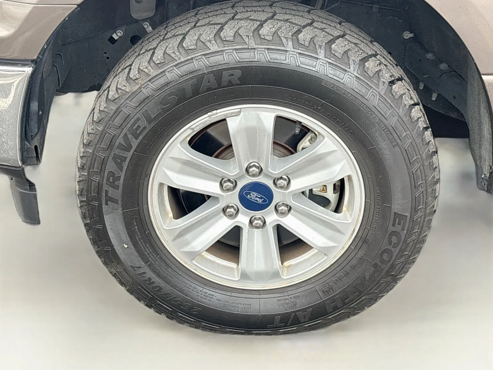 Ford F-150 photo 18