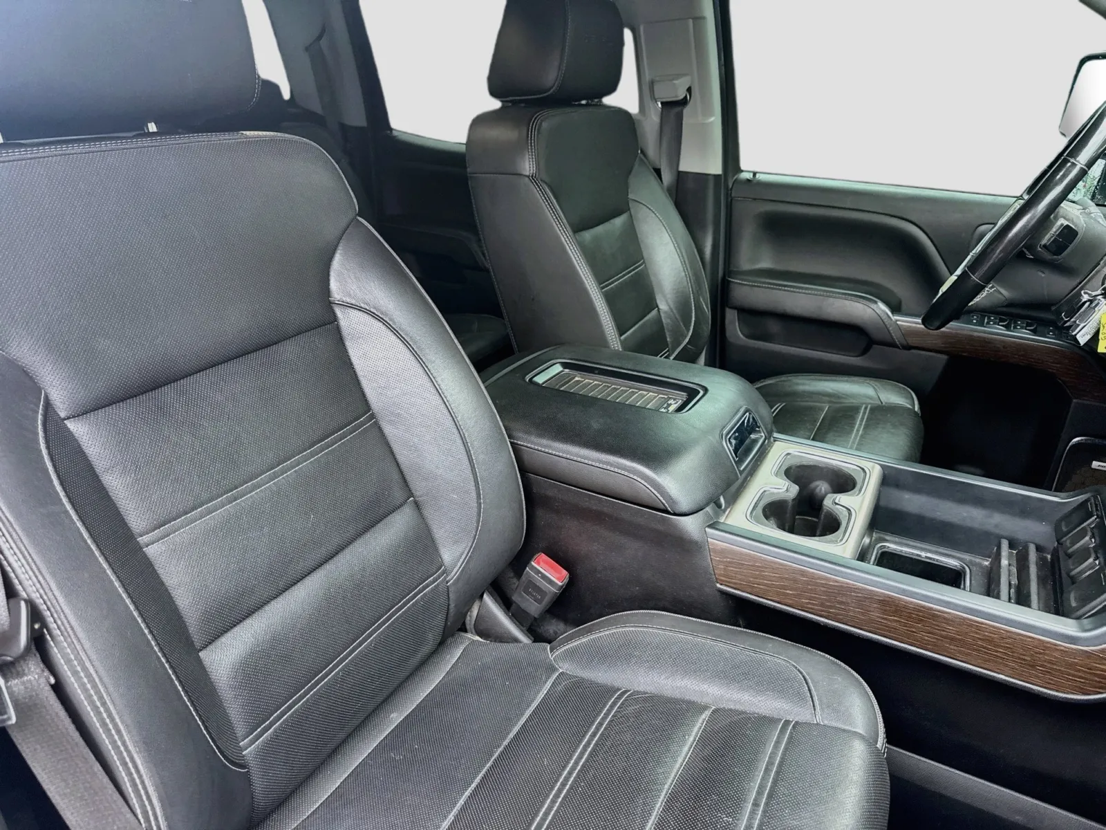 GMC Sierra photo 17
