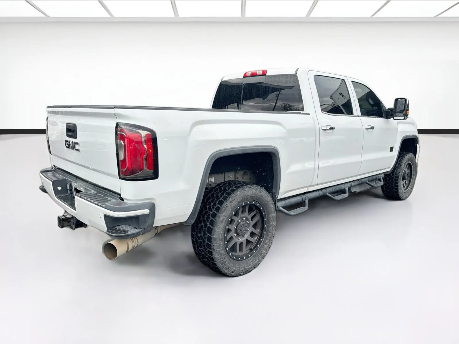 GMC Sierra photo 4