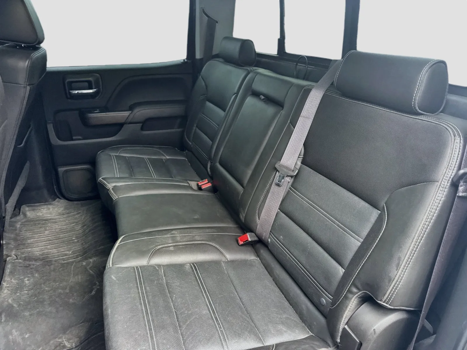 GMC Sierra photo 15