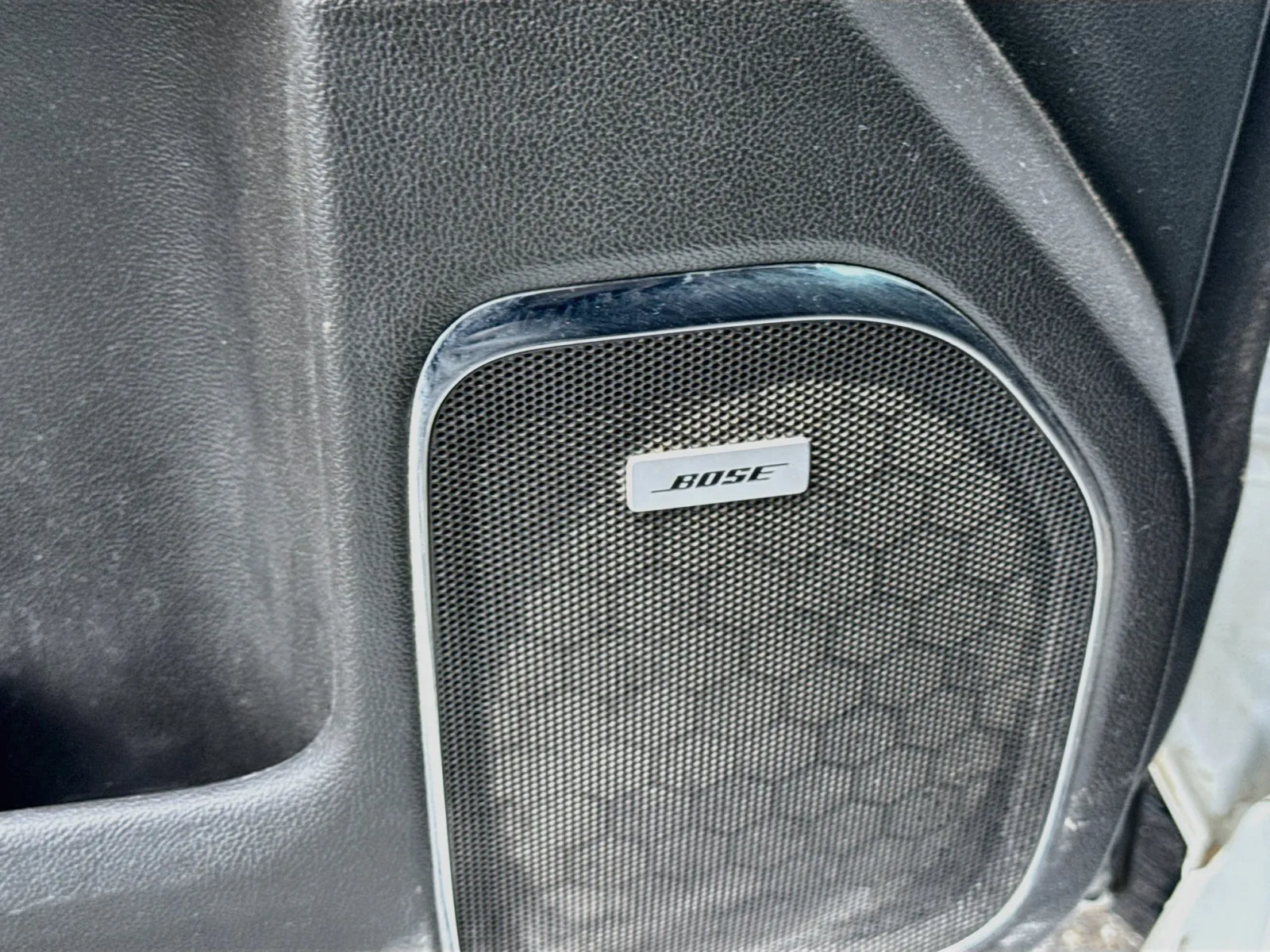 GMC Sierra photo 11