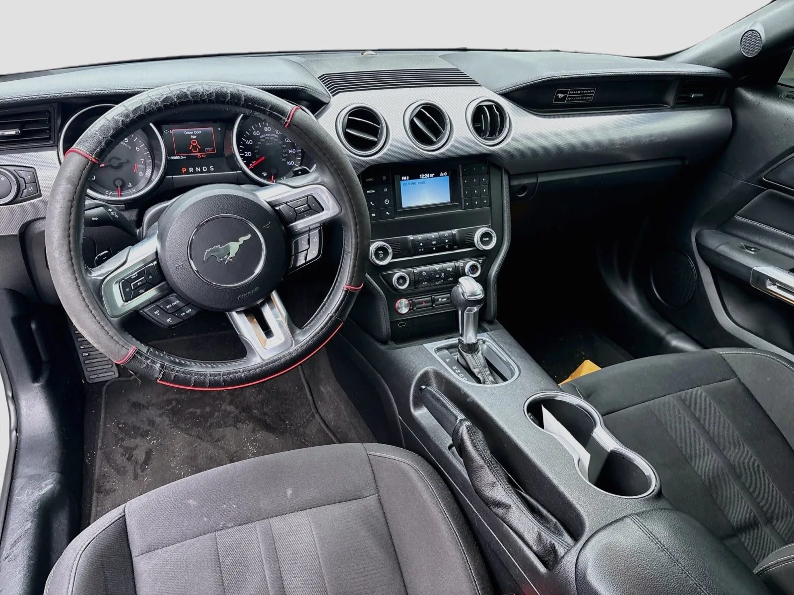 Ford Mustang photo 15