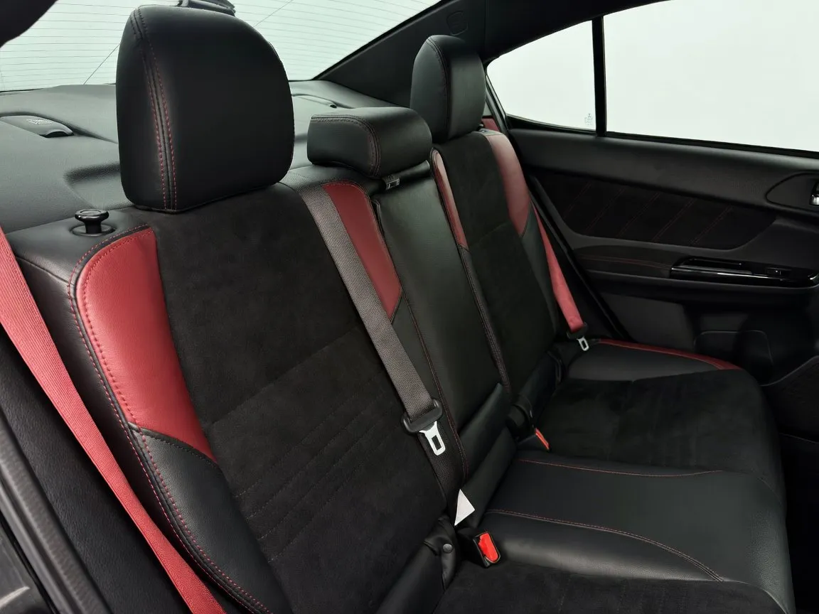 Subaru WRX photo 18