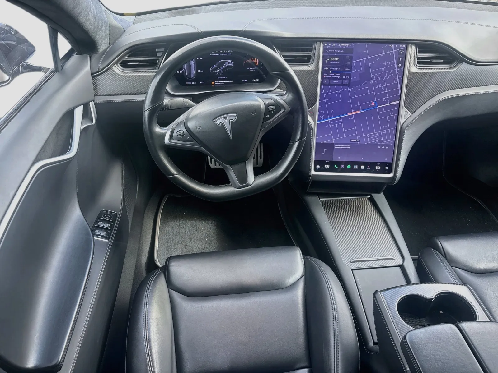 Tesla Model S photo 15