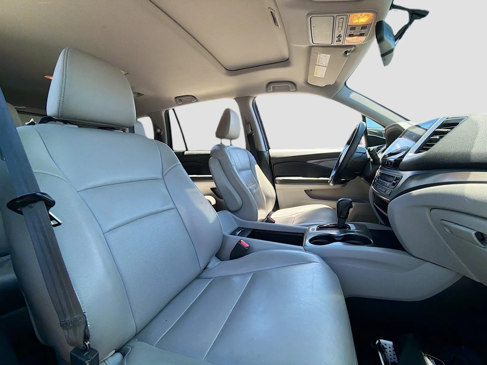 Honda Pilot photo 20