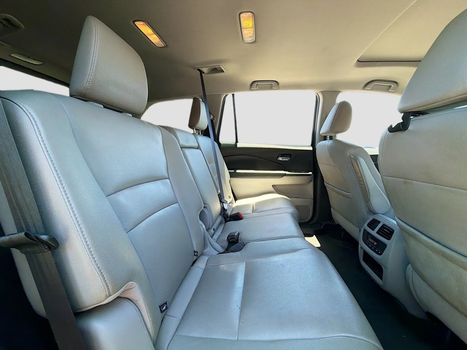 Honda Pilot photo 19