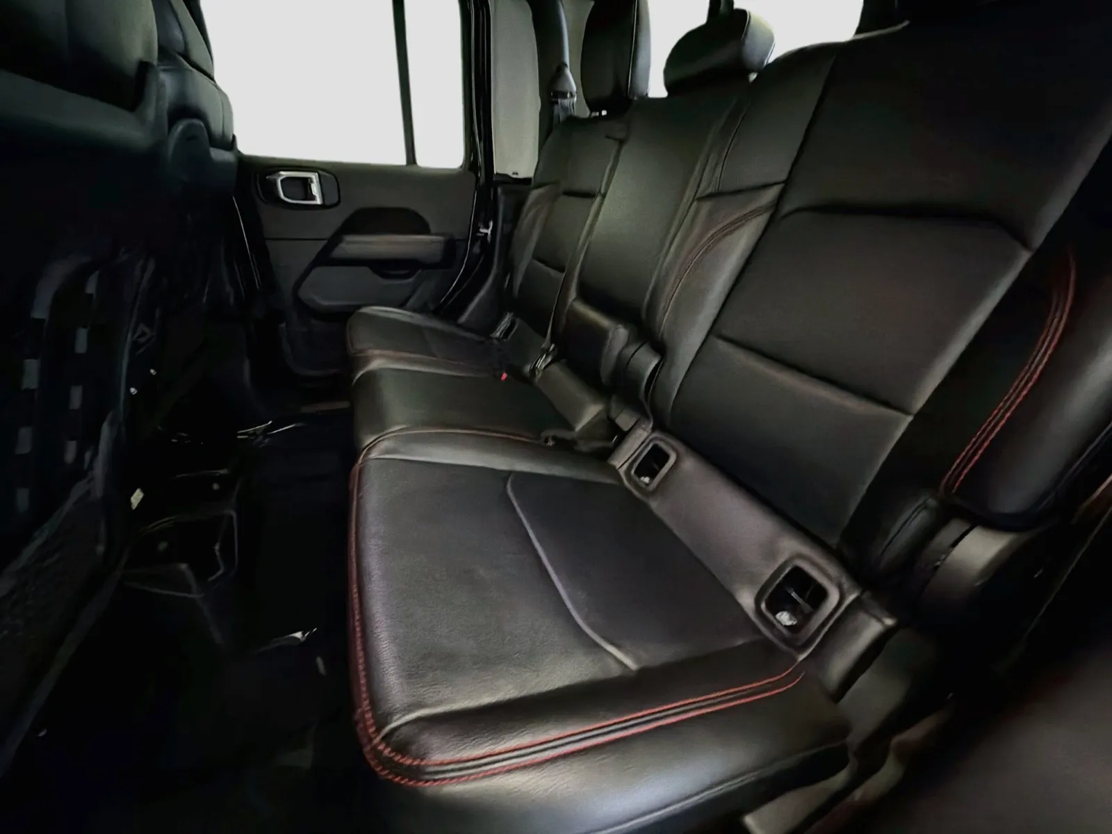 Jeep Gladiator photo 13