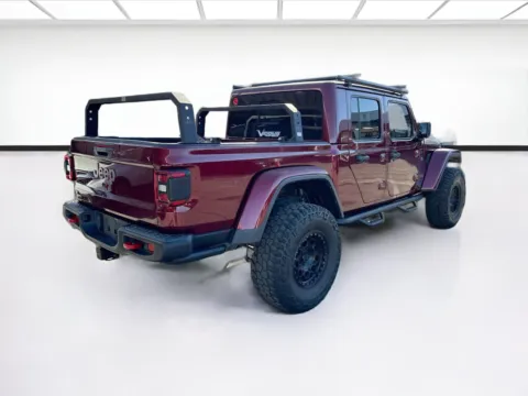 More photos of 2021 Jeep Gladiator Rubicon at KarGenie, CA