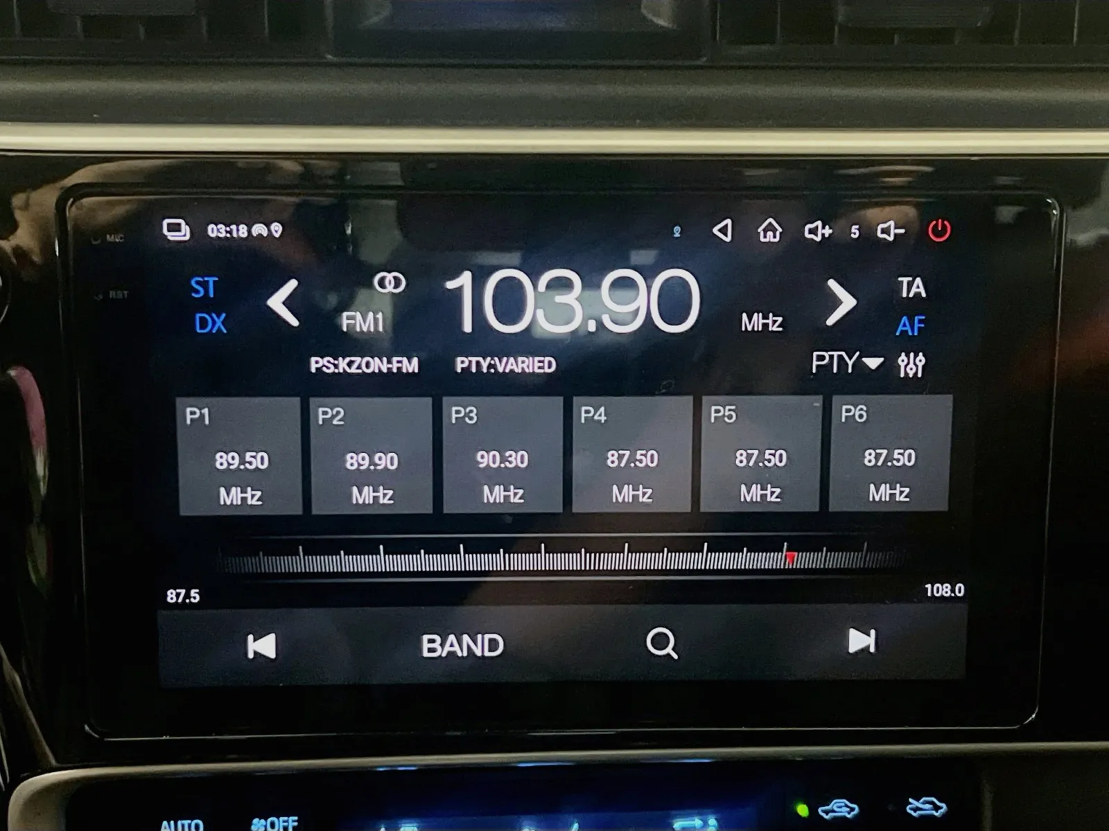 Toyota Corolla photo 9
