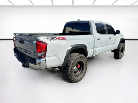 More photos of 2019 Toyota Tacoma TRD Off Road at KarGenie, CA