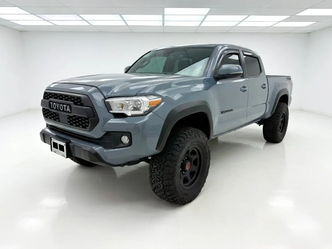 Gray 2019 Toyota Tacoma TRD Off Road for sale in Fontana, CA