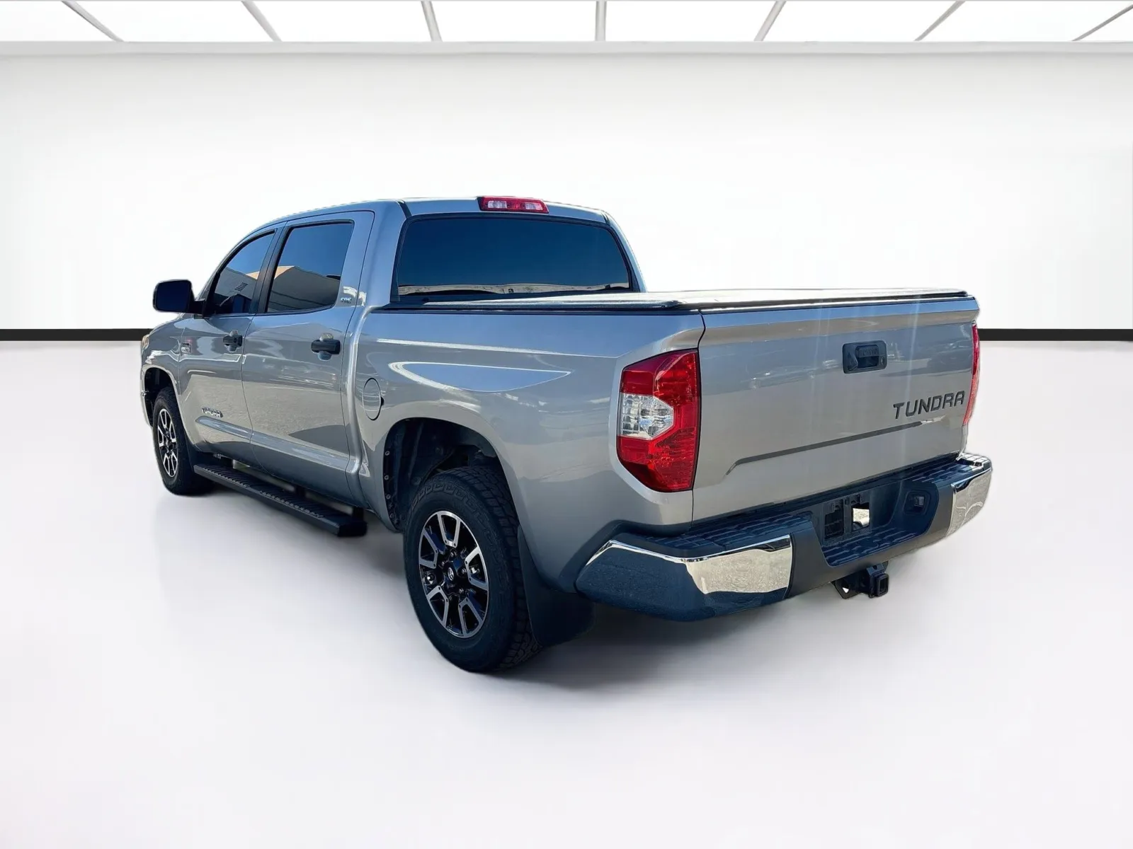 Toyota Tundra photo 6
