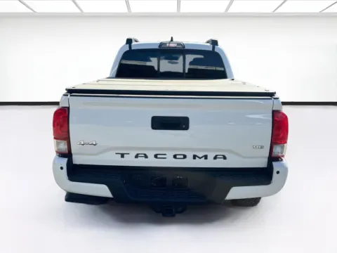 More photos of 2016 Toyota Tacoma TRD Off Road at KarGenie, CA
