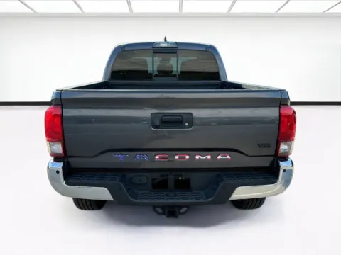 More photos of 2019 Toyota Tacoma SR5 at KarGenie, CA
