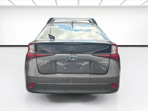 More photos of 2022 Toyota Prius LE at KarGenie, CA