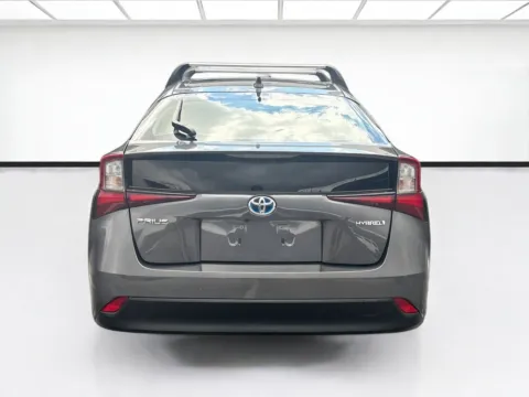 More photos of 2022 Toyota Prius LE at KarGenie, CA