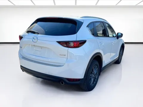 More photos of 2020 Mazda CX-5 Touring at KarGenie, CA
