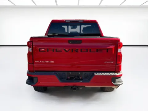 More photos of 2019 Chevrolet Silverado 1500 RST at KarGenie, CA