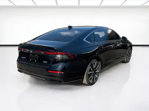 More photos of 2025 Honda Accord Hybrid Touring at KarGenie, CA