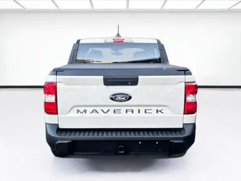 More photos of 2025 Ford Maverick XLT at KarGenie, CA