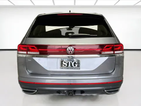 More photos of 2025 Volkswagen Atlas 2.0T SE w/Technology at KarGenie, CA