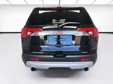 More photos of 2019 GMC Acadia SLE at KarGenie, CA