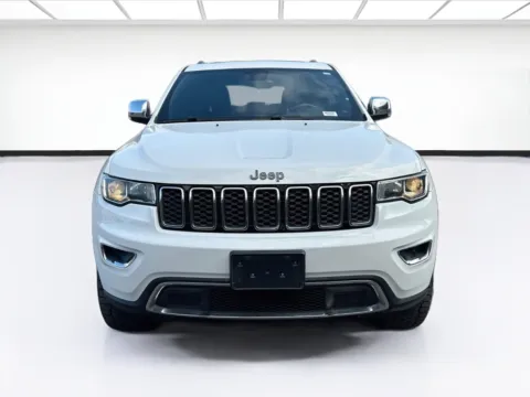 Photos of 2017 Jeep Grand Cherokee Limited for sale in Fontana, CA at KarGenie
