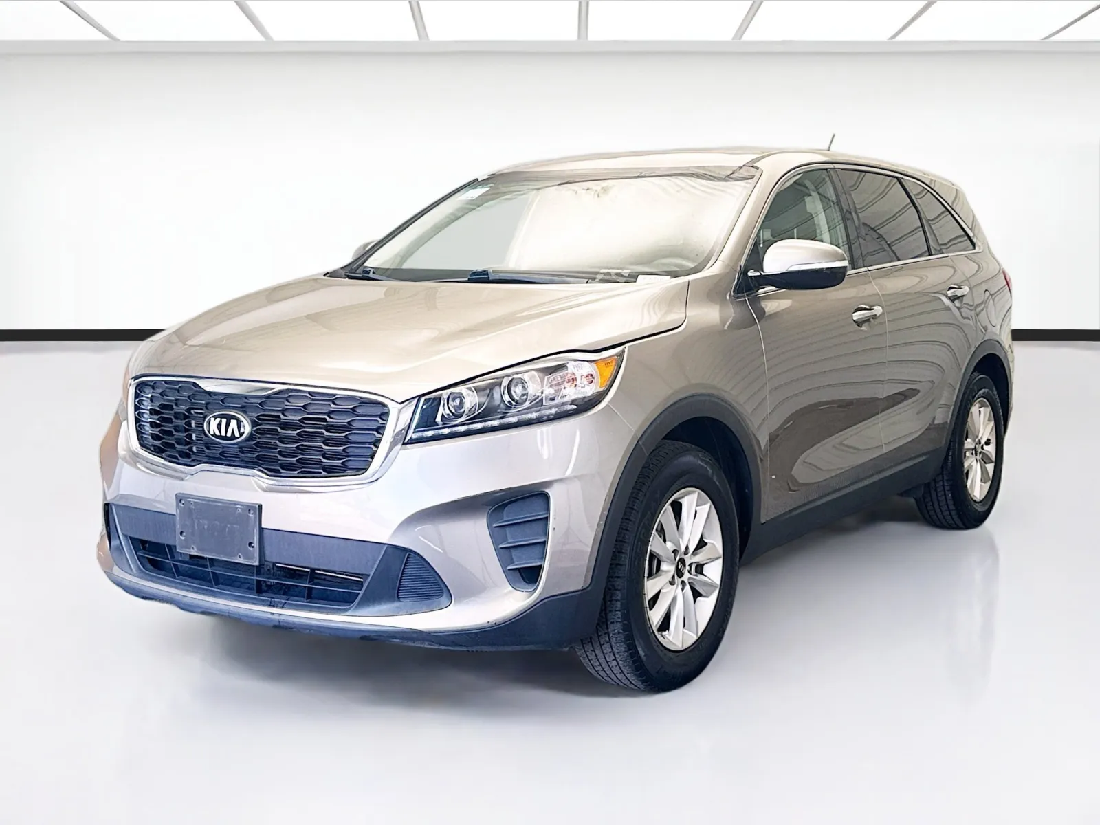 Silver 2019 Kia Sorento LX for sale in Montclair, CA
