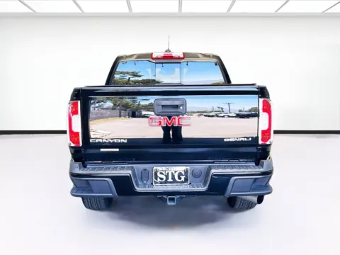 More photos of 2017 GMC Canyon Denali at KarGenie, CA