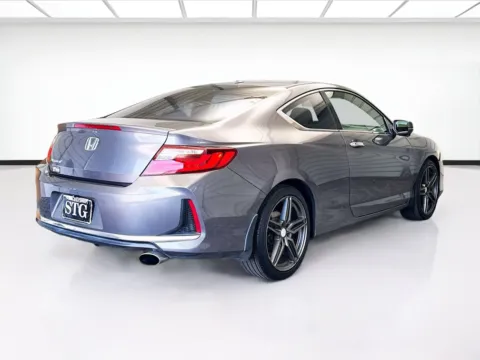 More photos of 2017 Honda Accord Coupe EX at KarGenie, CA