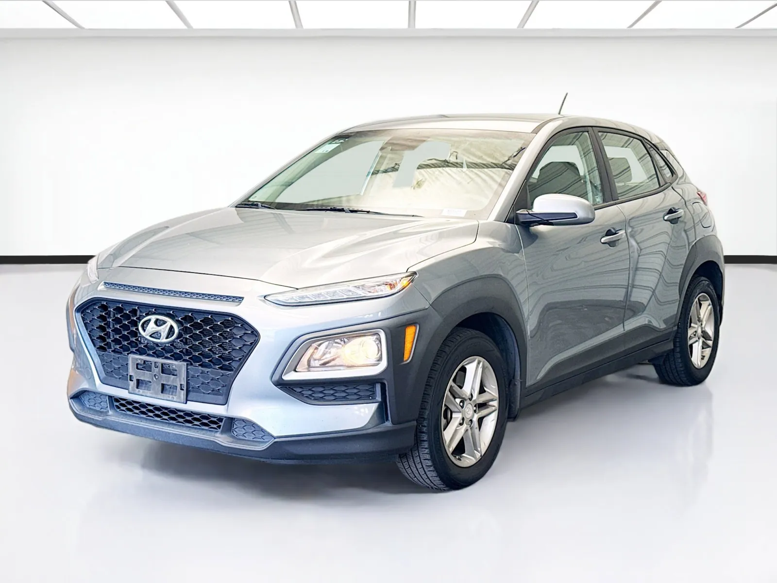 Silver 2019 Hyundai Kona SE for sale in Montclair, CA