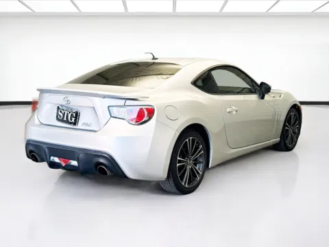 More photos of 2013 Scion FR-S at KarGenie, CA