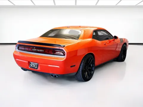 More photos of 2010 Dodge Challenger R/T at KarGenie, CA